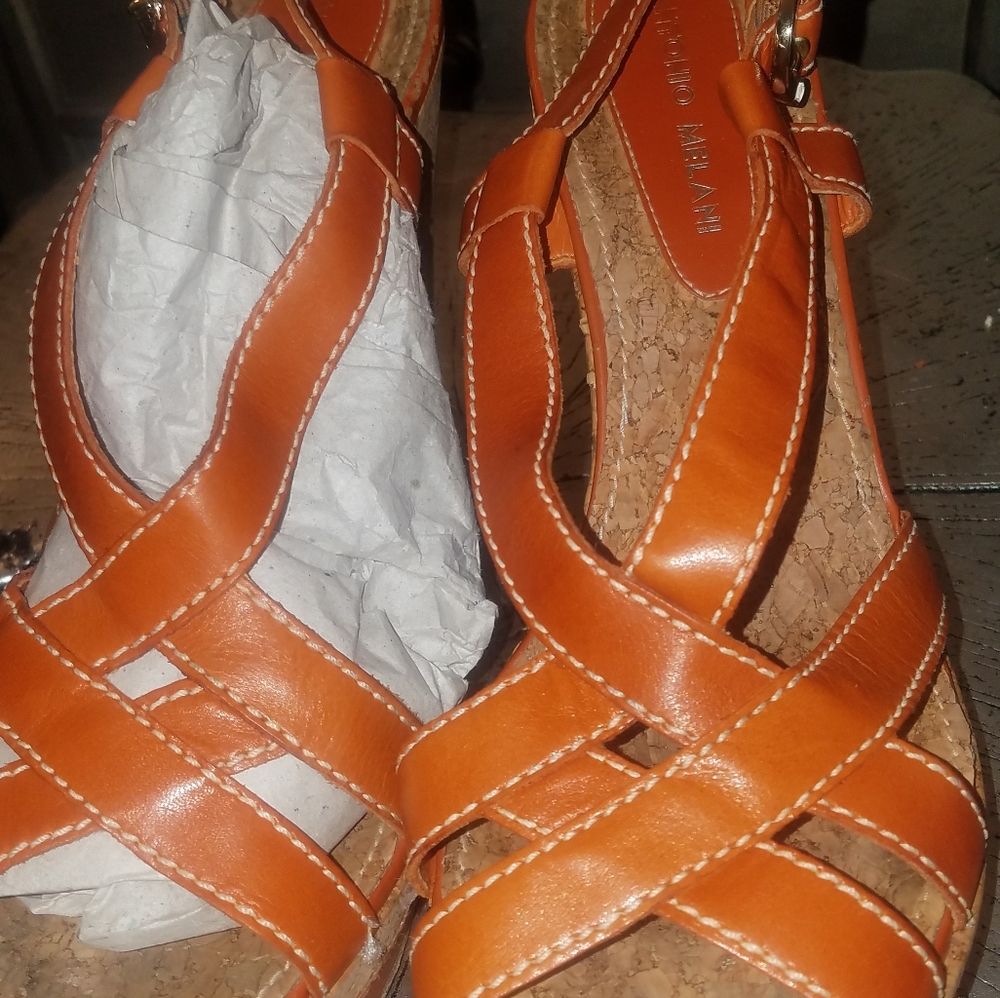 Shoes - Picture 4 of 5